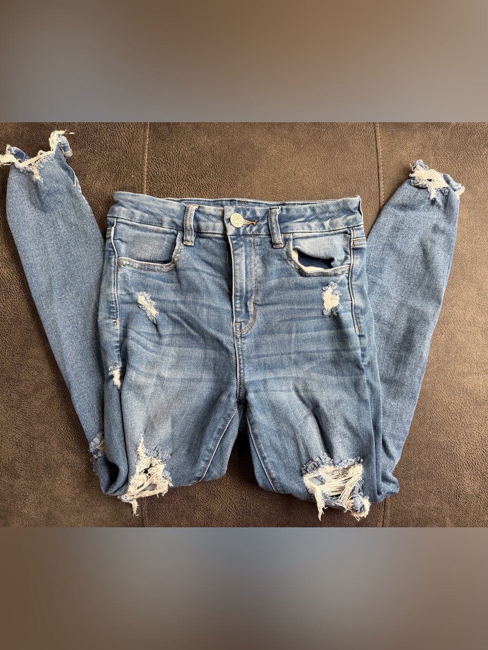 American Eagle Next Level Distressed Curvy High Rise Jegging